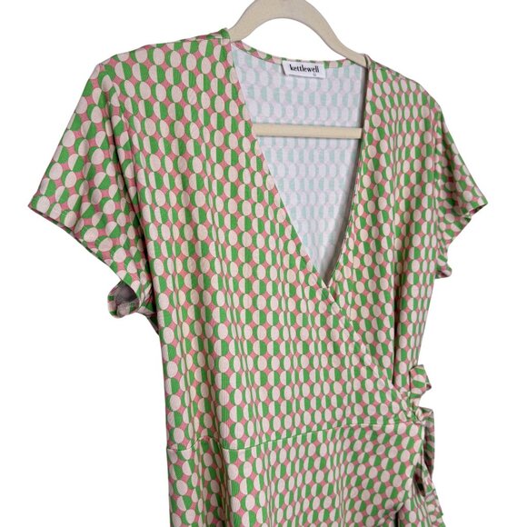 Kettlewell Geometric Print Wrap Top With Tie Waist, 12 - Picture 3 of 9